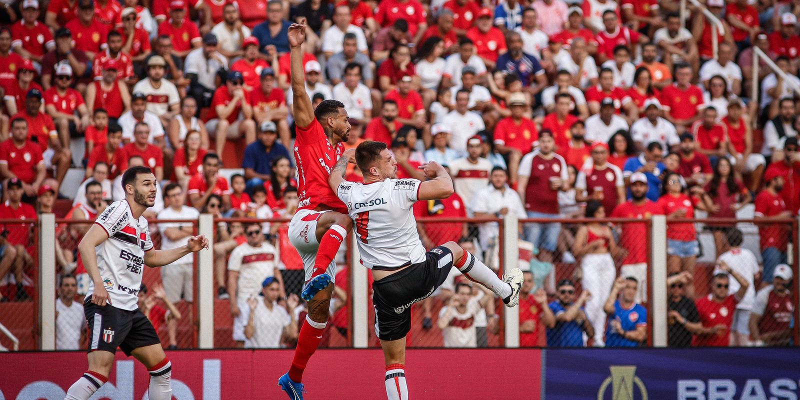 Botafogo-SP arranca empate de 1 a 1 com o Vila Nova em Goiânia