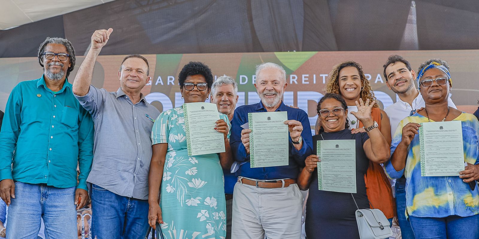 Lula assina acordo e encerra disputa de 40 anos em Alcântara