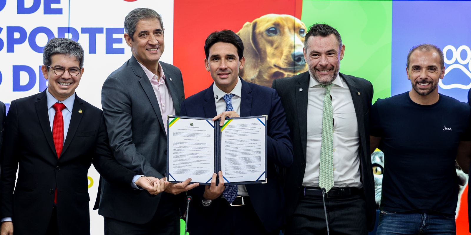 Governo anuncia novas regras para transporte aéreo de pets