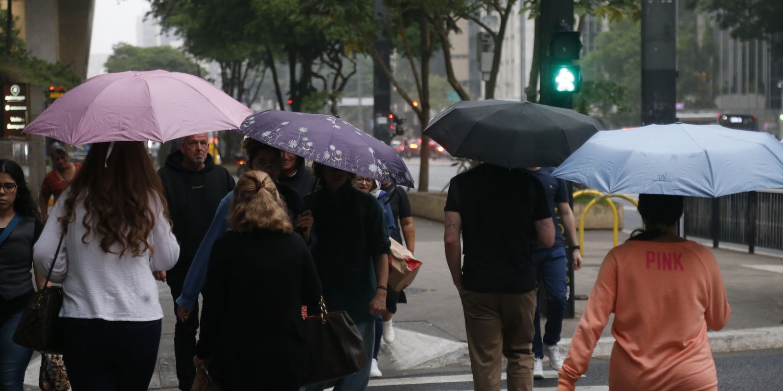 Chuva causou três mortes em SP; bombeiros procuram dois desaparecidos