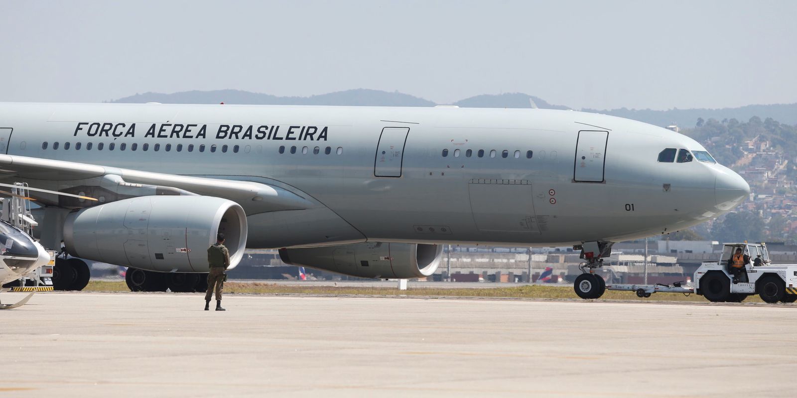 Raízes do Cedro: quinto voo decola do Líbano com 220 repatriados