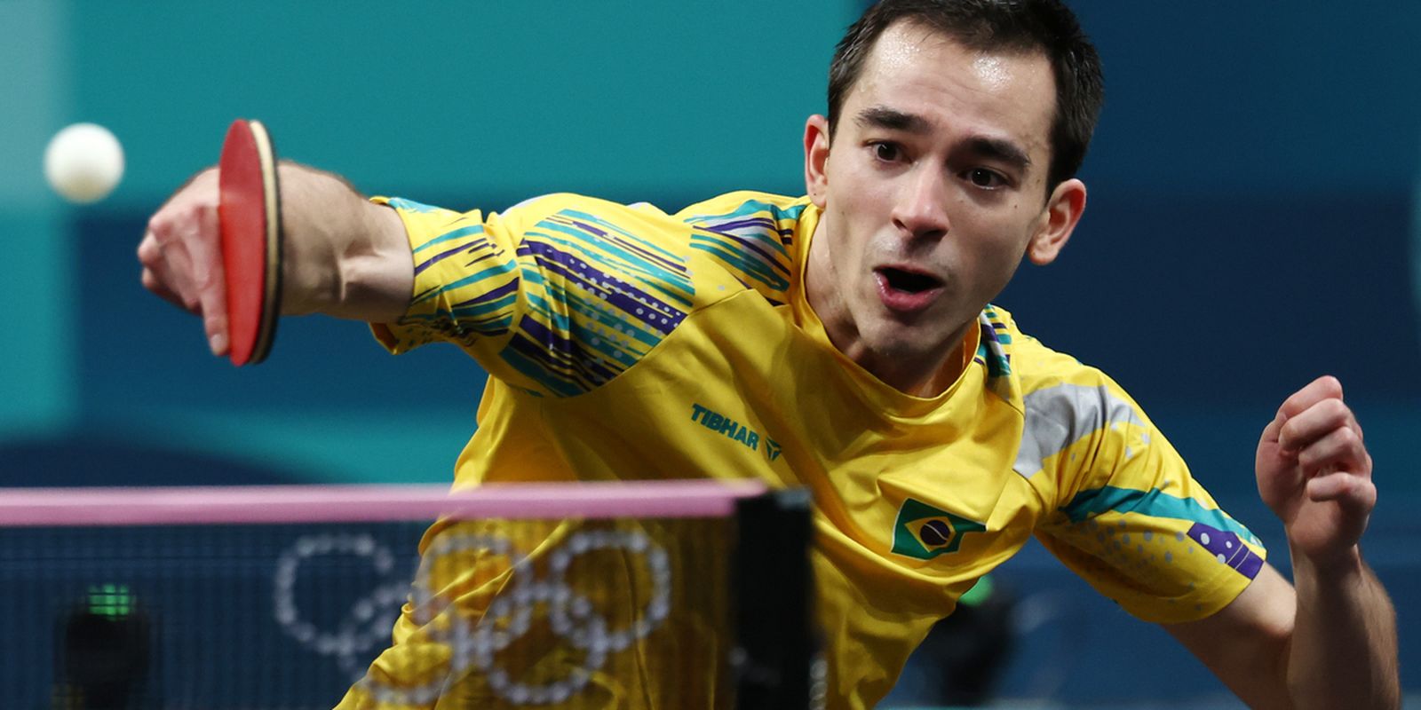 Calderano sobra contra cazaque e avança às quartas de WTT na Alemanha