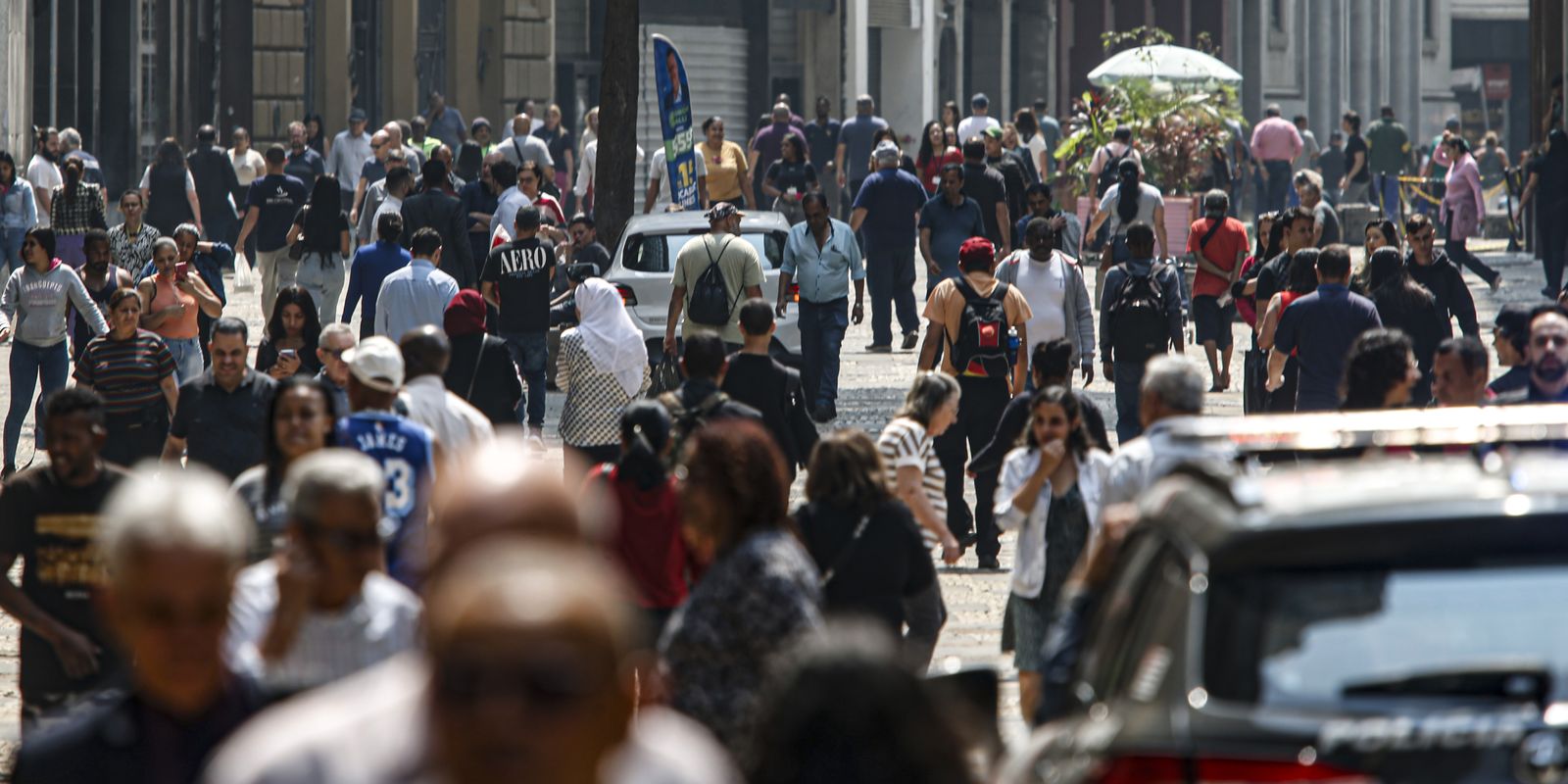 Desemprego em novembro chega a 6,1%, o menor desde 2012