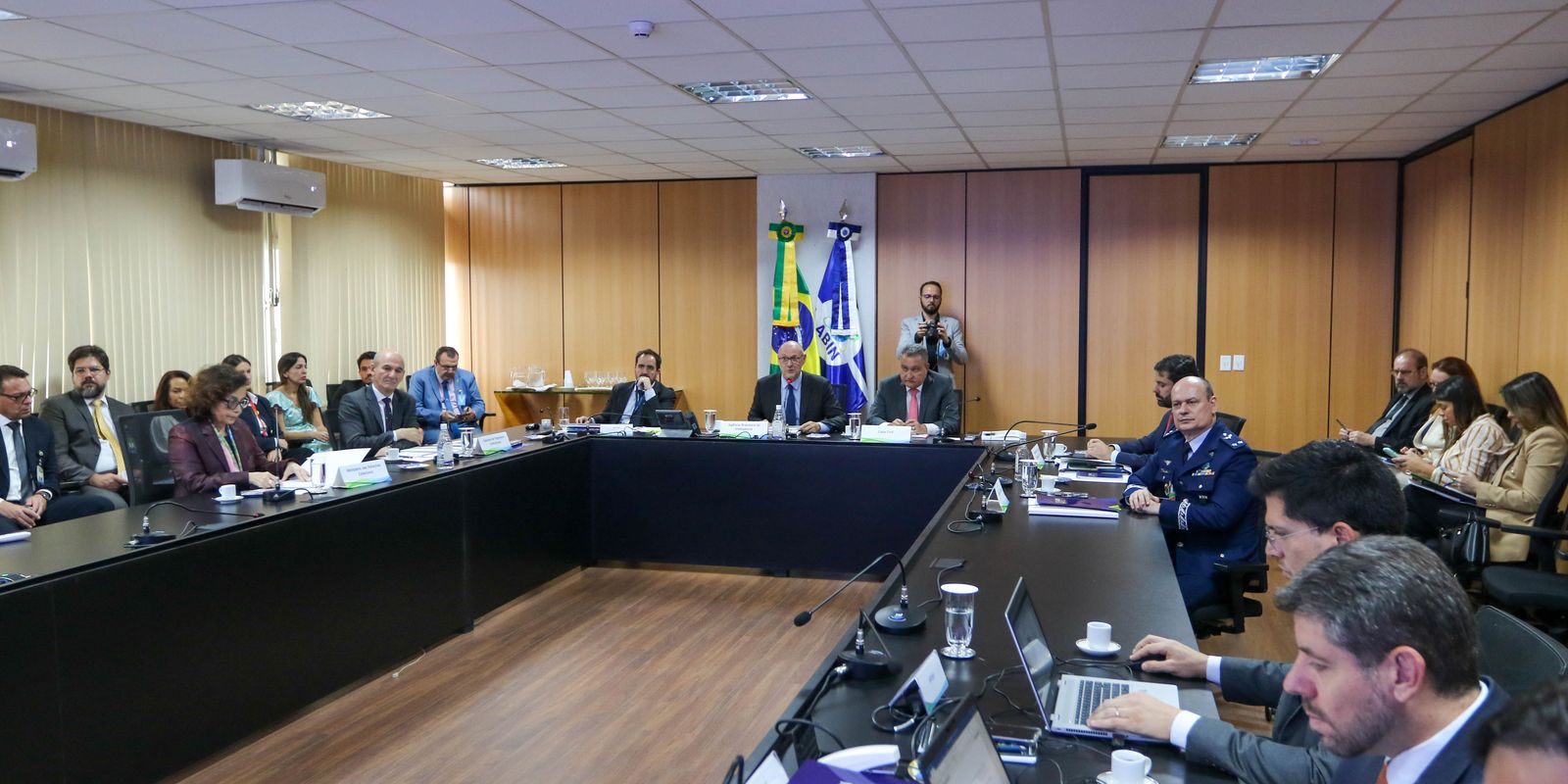 Governo federal discute nova Política Nacional de Inteligência