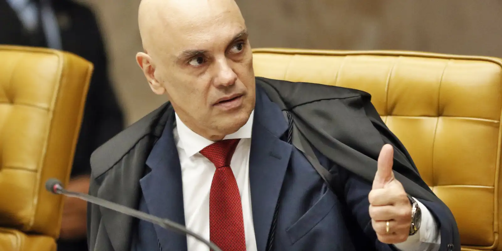 Moraes diz que plataformas continuarão no Brasil se respeitarem a lei