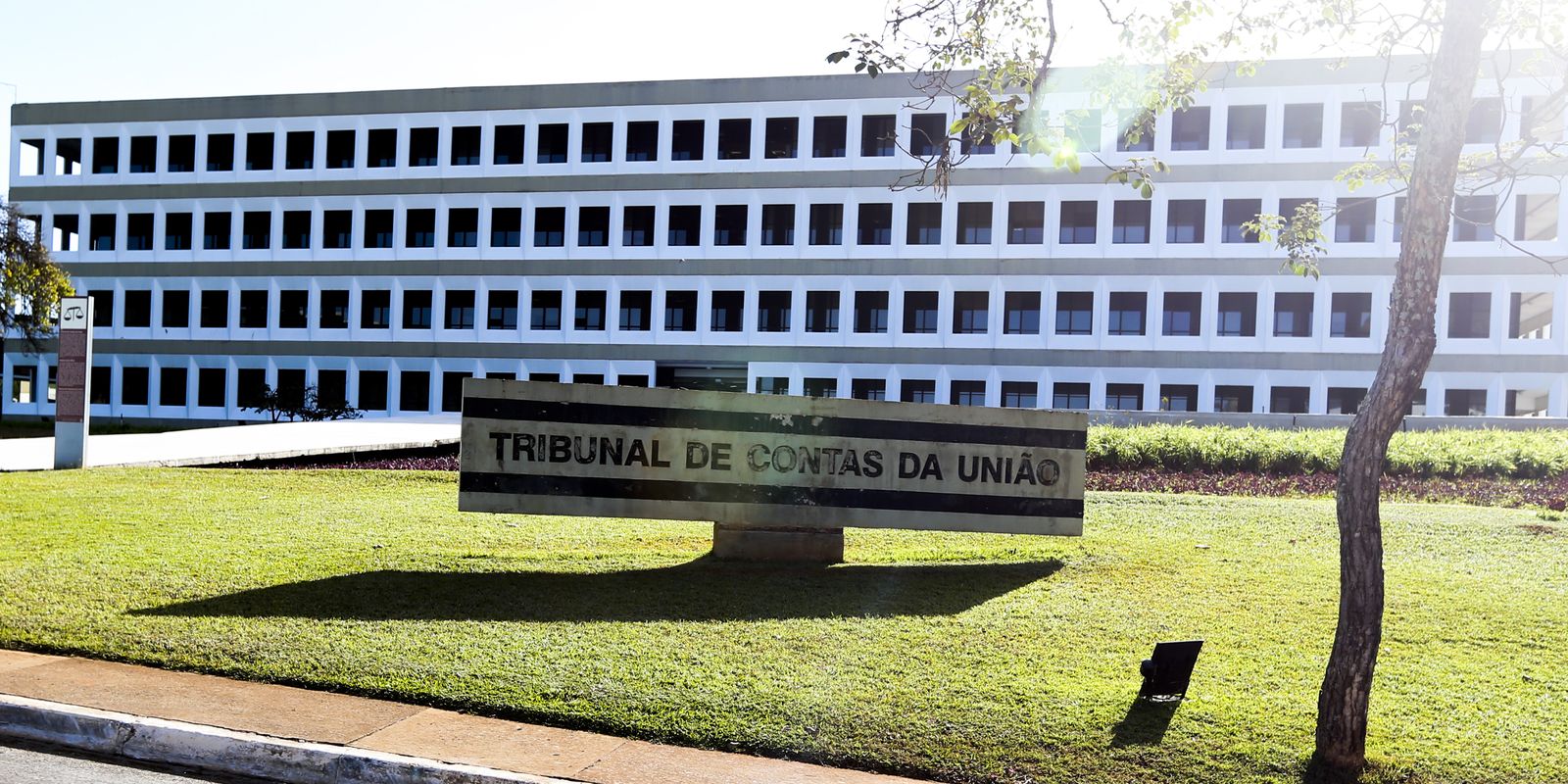 TCU arquiva denúncia e Secom poderá retomar licitação