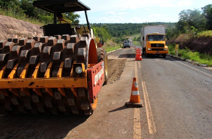 Governo assina contrato para restauração da MS-436 entre Camapuã e Figueirão