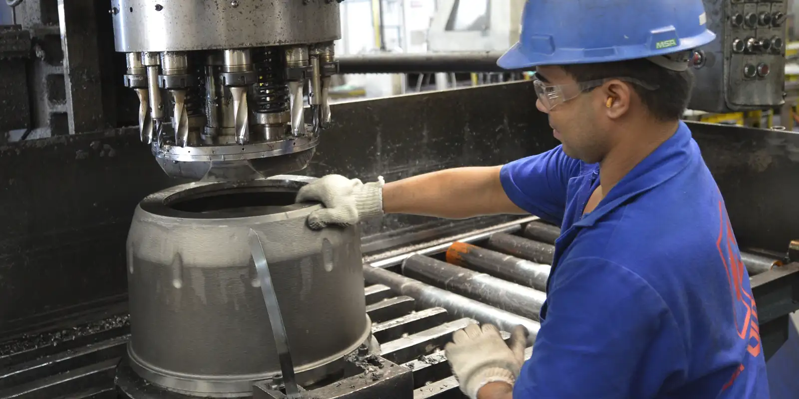 Vendas da indústria de máquinas sobem 15% no primeiro trimestre