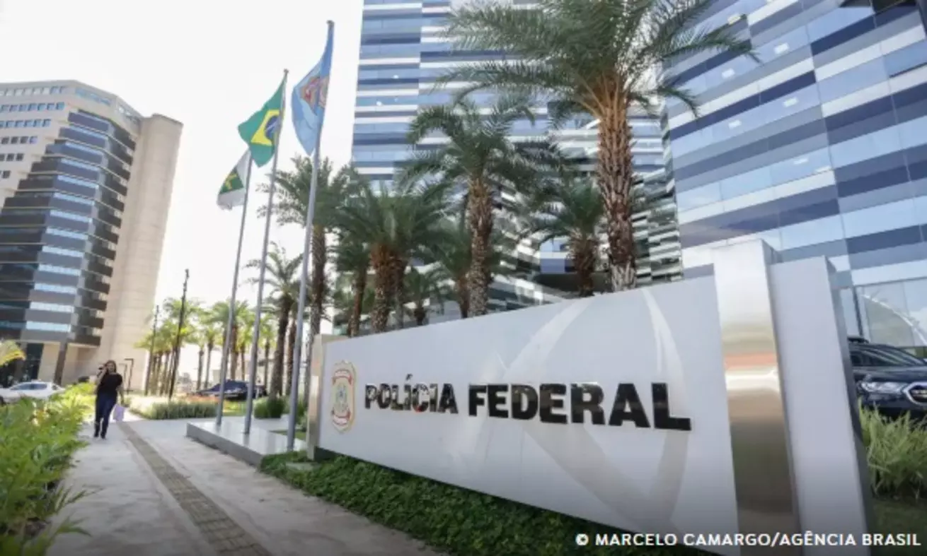 PF faz operação contra quadrilha que lesava clientes da Caixa