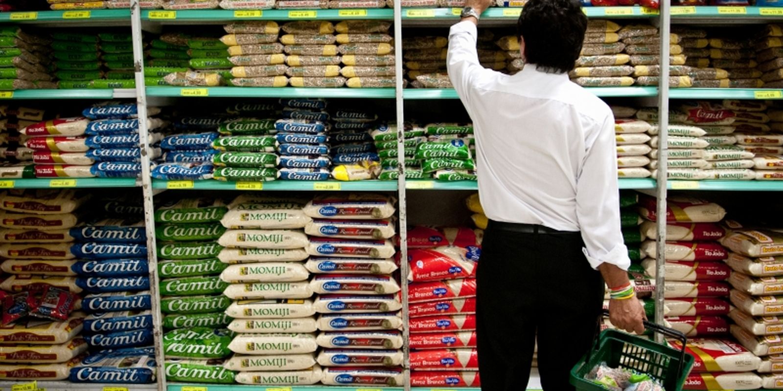 Cesta básica fica mais cara em 14 capitais no mês de fevereiro