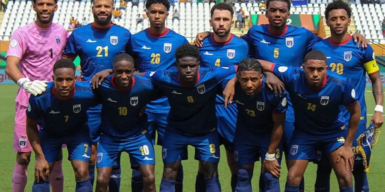 Tubarões Azuis nadam contra a corrente rumo à Copa 2026