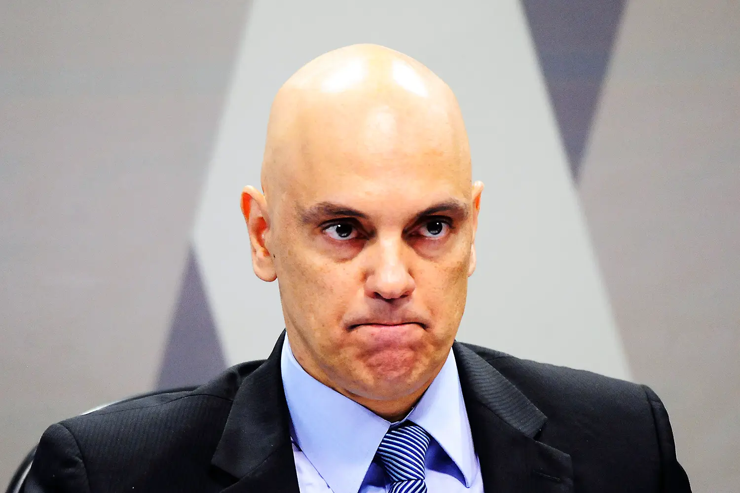 Alexandre de Moraes é notificado judicialmente nos EUA